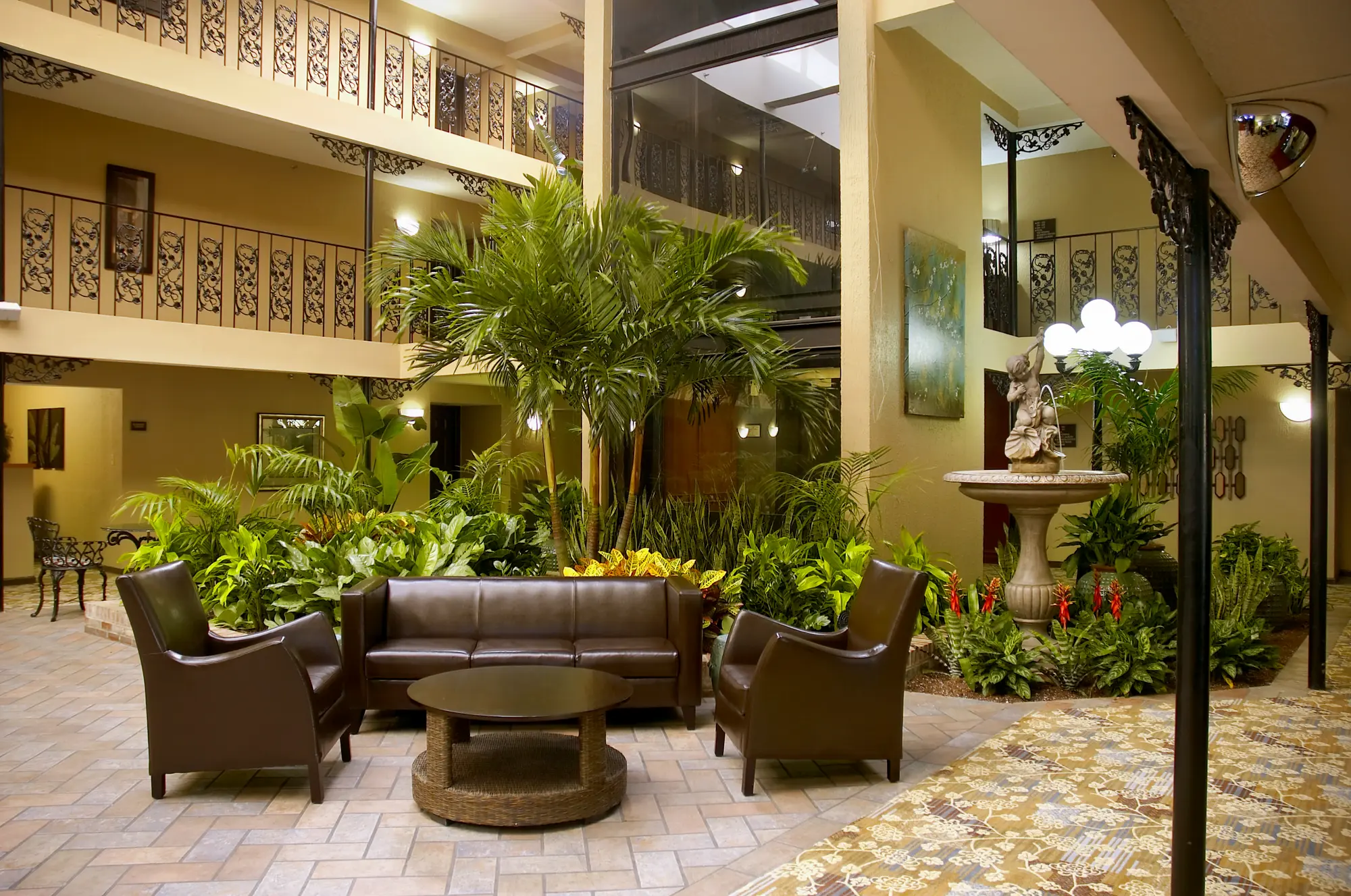 The planted atrium during the early 2000s