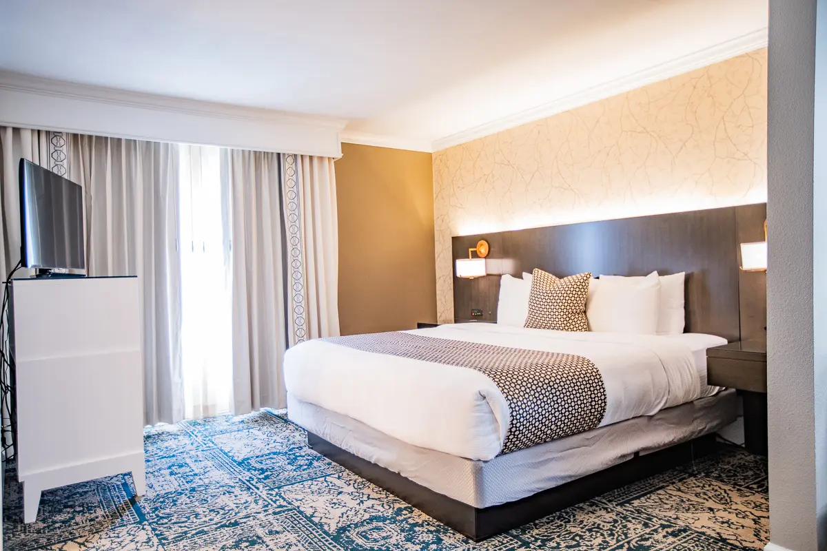 King Studio Suite at The Burgundy