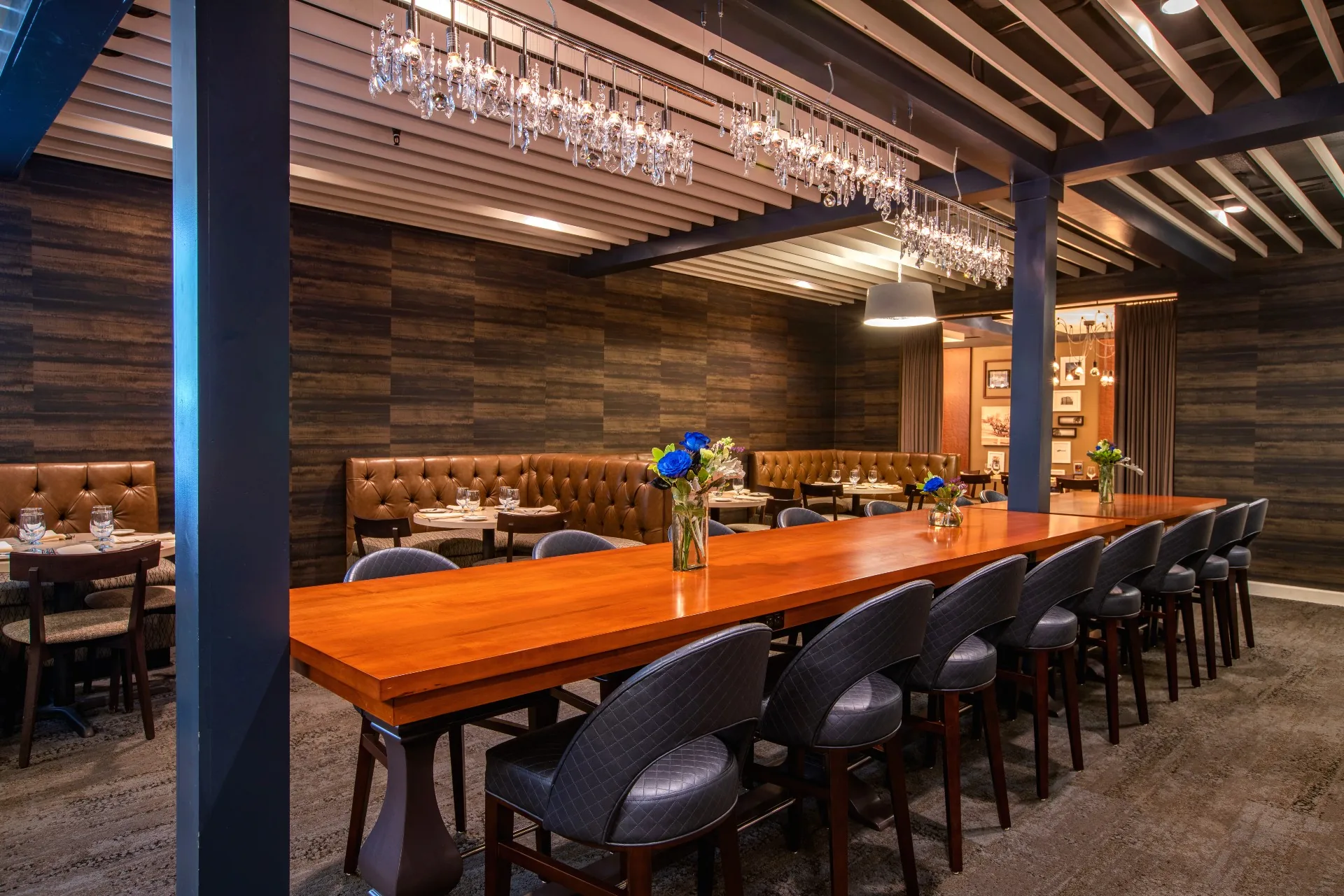 Dining room at Table 28