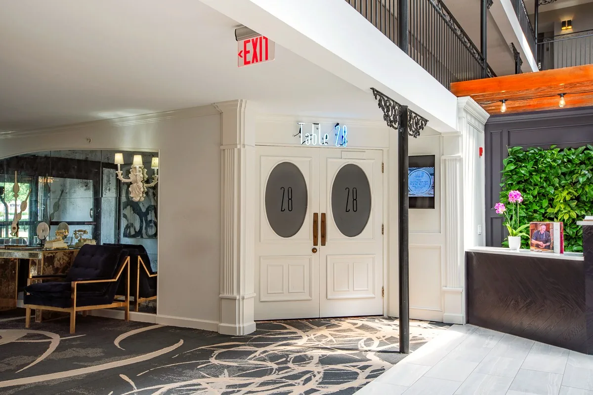 Entrance to Table 28